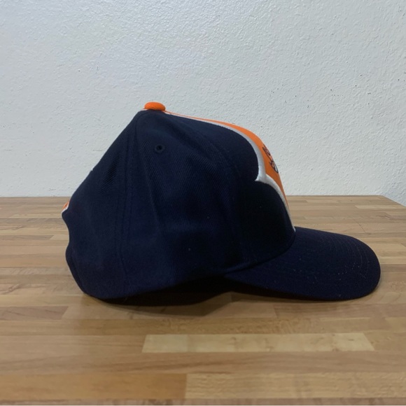 Brand New With Tags Vintage STARTER Pro Line NFL Denver Broncos Strap Back Hat - Picture 5 of 8